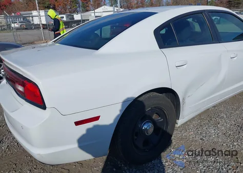 2014 Dodge Charger Police z USA, uszkodzony, nr VIN 2C3CDXAT0EH362405